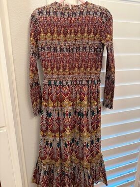 New Cara Cara Long Sleeve cotton Midi Dress. Size Small. No flaws